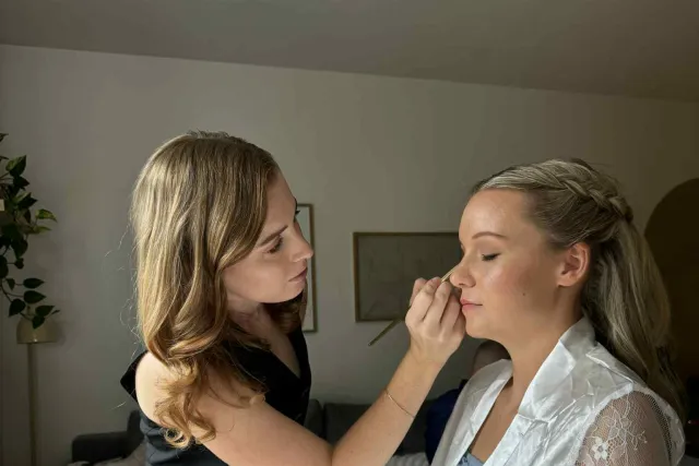 Michaela Dlabačová makeup artist