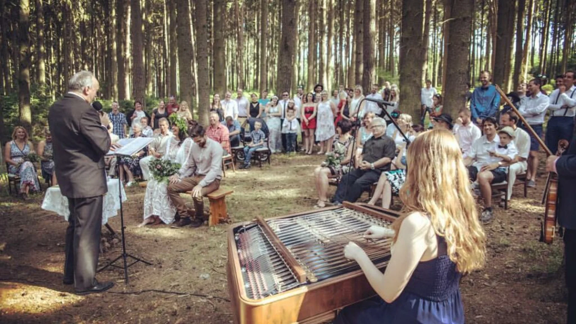 Klavír nebo cimbál na svatbu